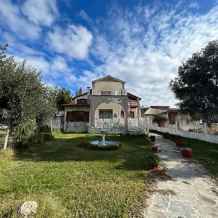 Ferienhaus Isidoros House Nea Silata